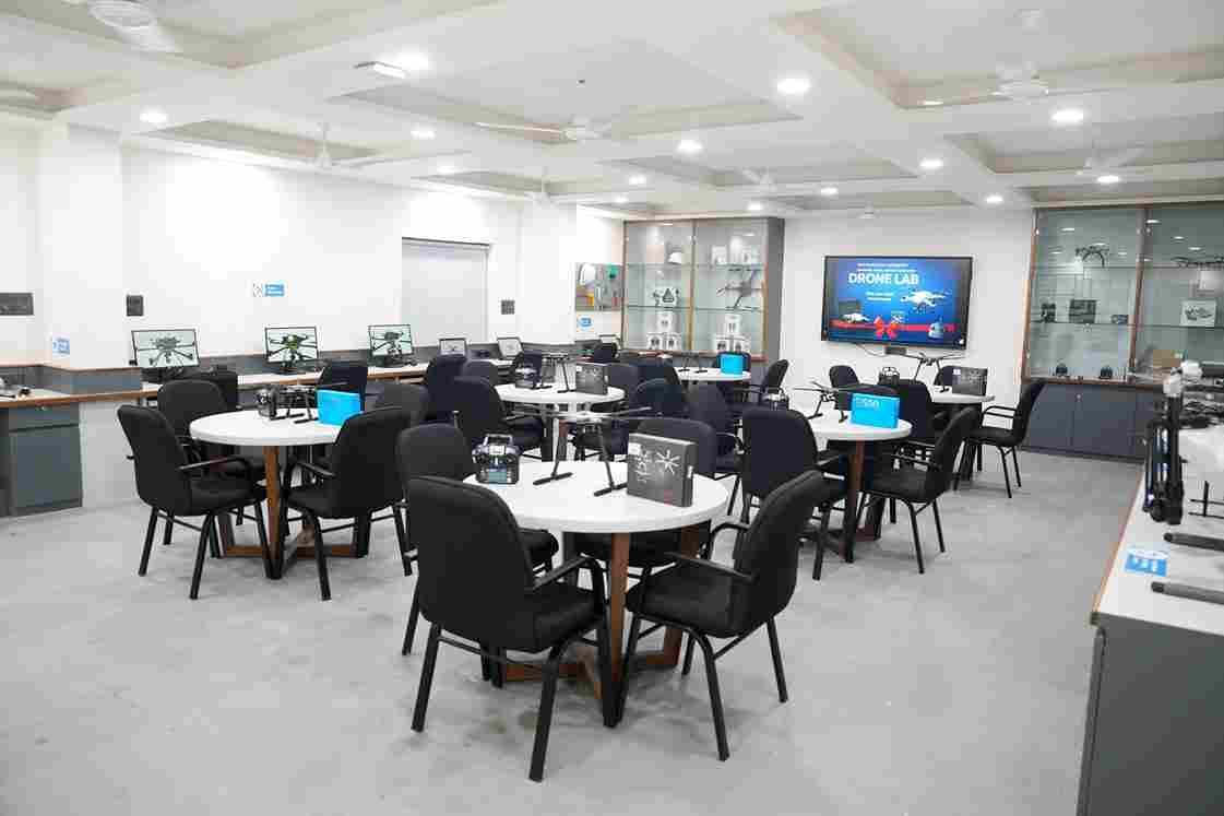 Parul University Engineering and Technical Labs in action photo 3